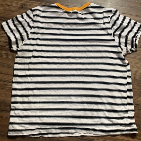 billabong short sleeve - Picture 2 of 2